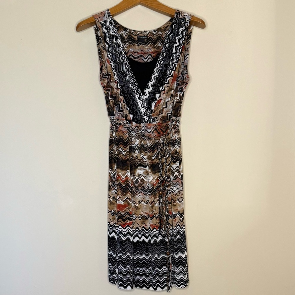 New Direction Sleeveless Large Dress